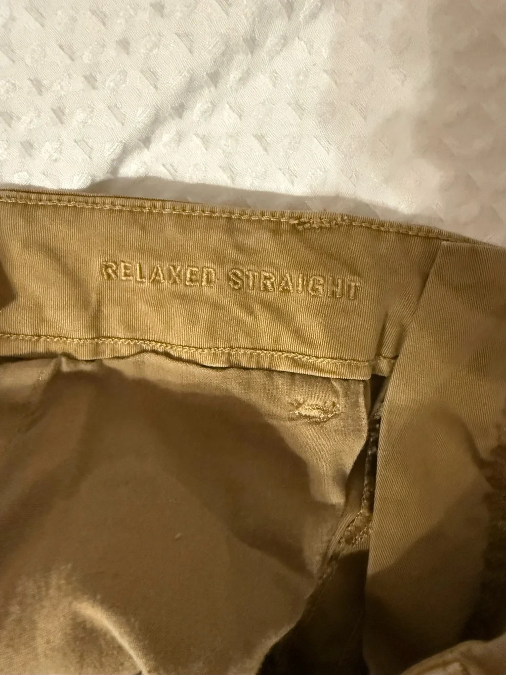 American Eagle Outfitters Men's Relaxed Straight Chino Pants - Tan